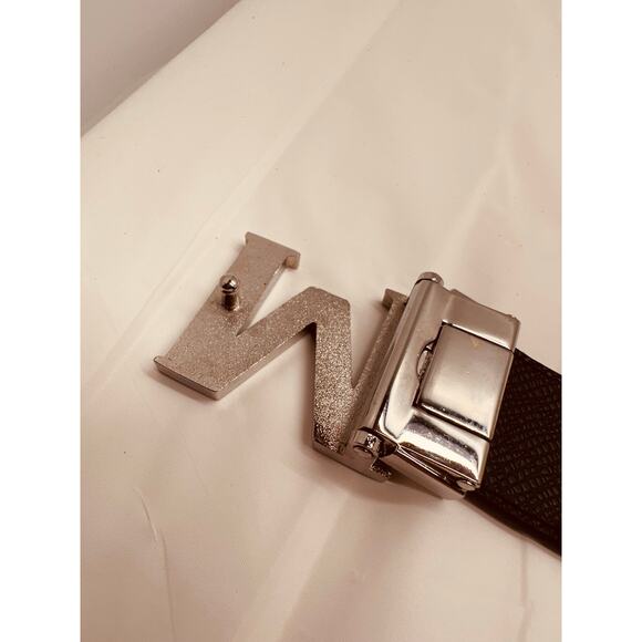 MCM Adjustable Reversible Black/Silver Belt with Silver Buckle 51\